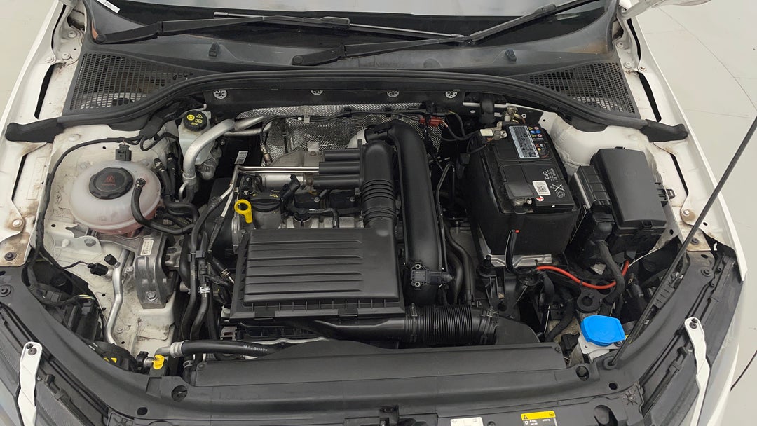 Open Bonnet (Engine)