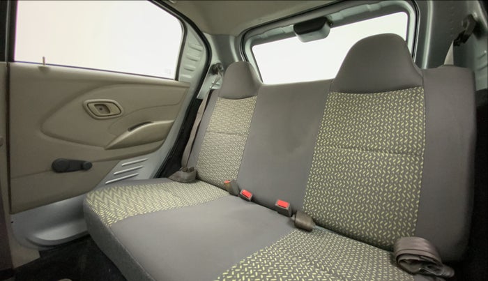 2016 Datsun Redi Go T (O), Petrol, Manual, 53,514 km, Right Side Rear Door Cabin