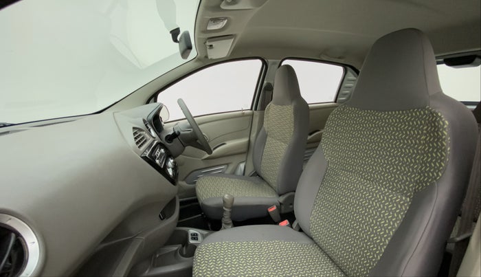 2016 Datsun Redi Go T (O), Petrol, Manual, 53,514 km, Right Side Front Door Cabin