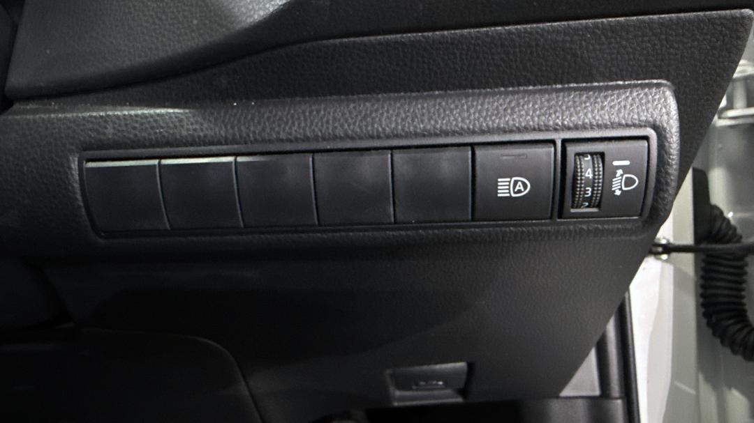2024 Toyota Corolla Ascent Sport + Conv Pk Hybrid, Automatic, 25291 km, Utility Switches/Buttons