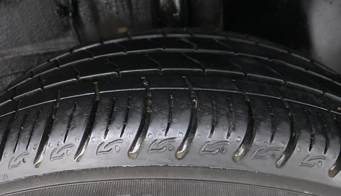 2020 Tata ALTROZ XZ 1.2, Petrol, Manual, 9,534 km, Left Rear Tyre Tread