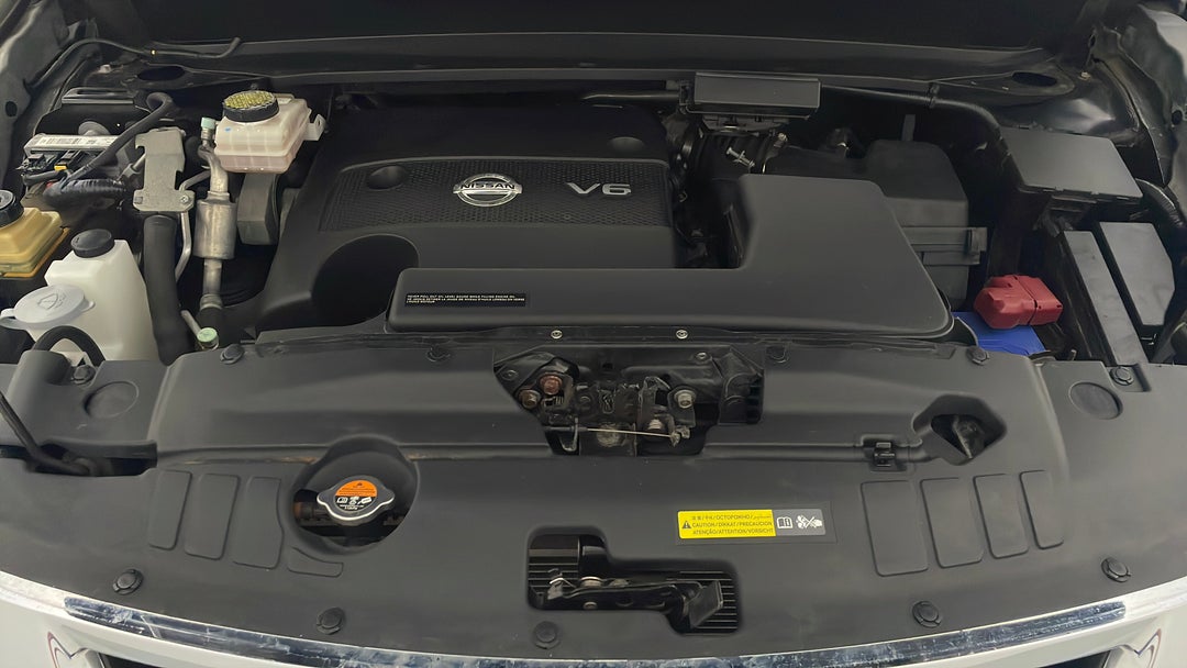 Open Bonnet (Engine)