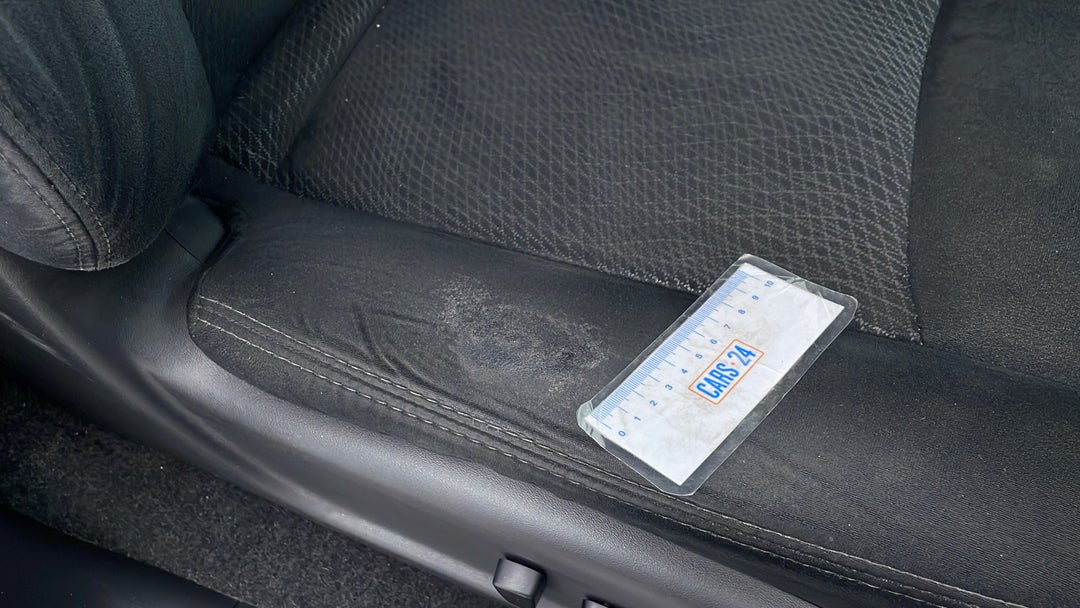 Seats Front RHS Wear