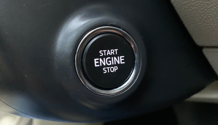 2016 Skoda Superb 1.8 TSI STYLE AT, Petrol, Automatic, 16,479 km, Keyless Start/ Stop Button
