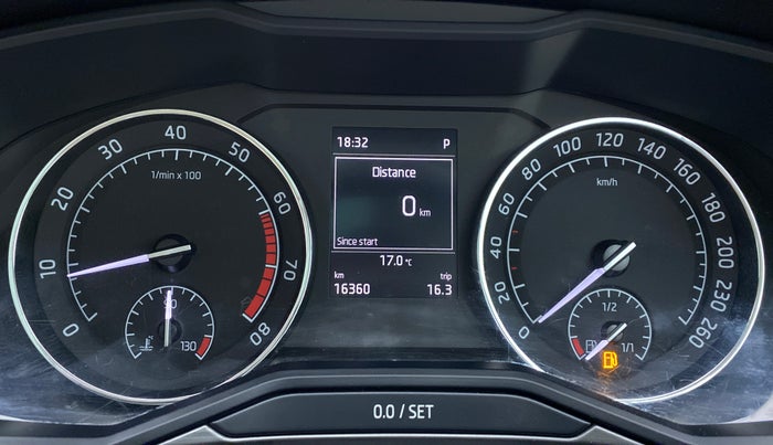 2016 Skoda Superb 1.8 TSI STYLE AT, Petrol, Automatic, 16,479 km, Odometer Image