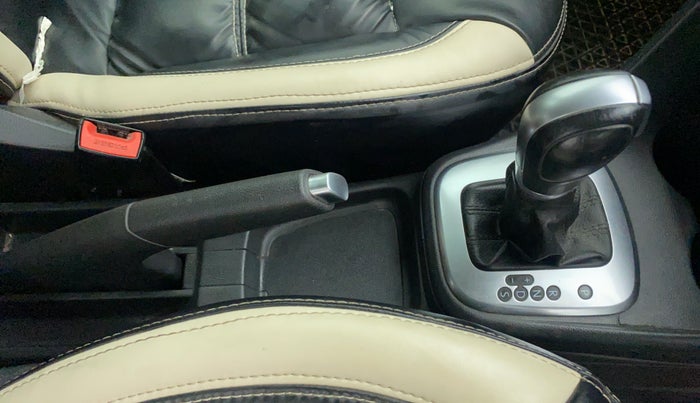 2021 Volkswagen Polo GT TSI AT 1.0, Petrol, Automatic, 49,130 km, Gear Lever