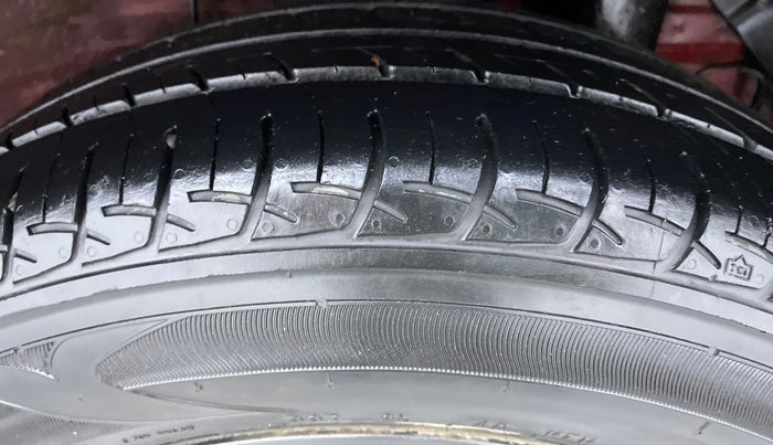 2019 Hyundai Elite i20 1.2 SPORTS PLUS VTVT, Petrol, Manual, 15,967 km, Left Rear Tyre Tread