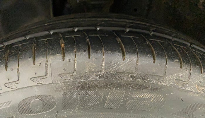 2022 Maruti IGNIS ZETA 1.2, Petrol, Manual, 2,594 km, Left Front Tyre Tread