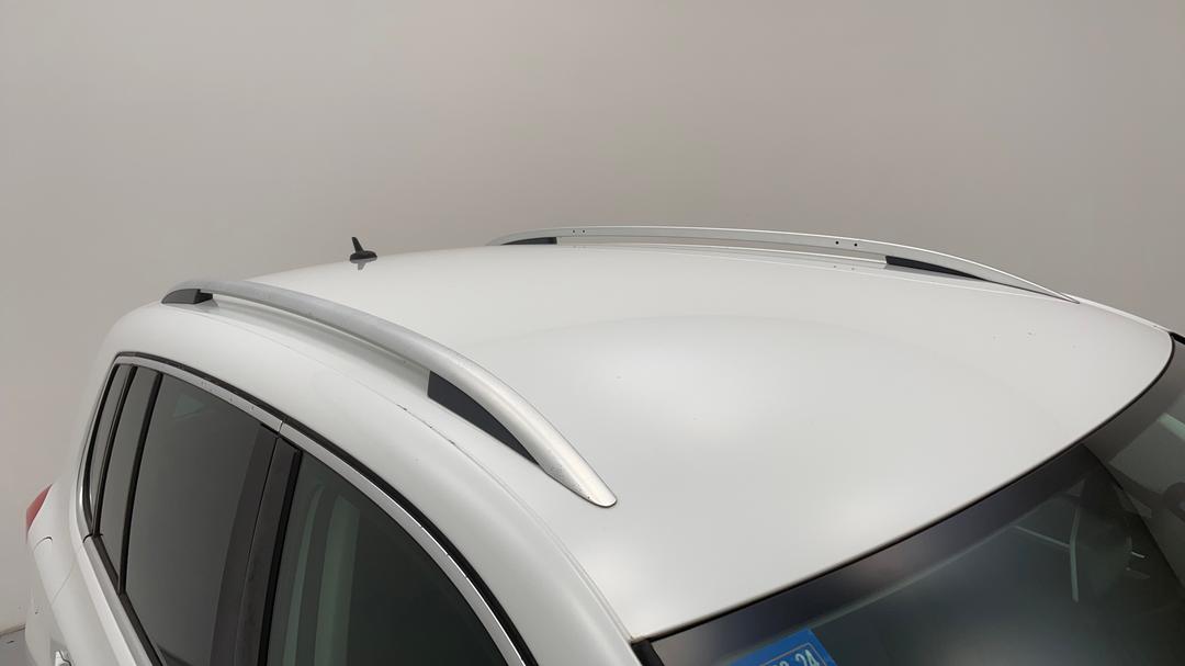2015 Volkswagen Tiguan 132 Tsi (4x4), Automatic, 67665 km, Roof/Sunroof View