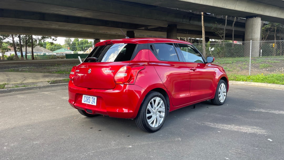 Right Back Diagonal (45- Degree) View