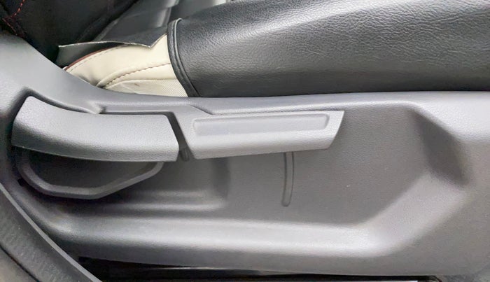 2020 Hyundai AURA SX 1.2 (O), Petrol, Manual, 16,835 km, Driver Side Adjustment Panel