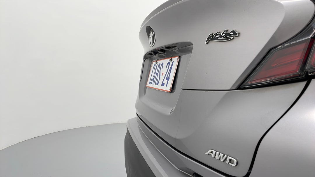 Badge (Boot Right Side)