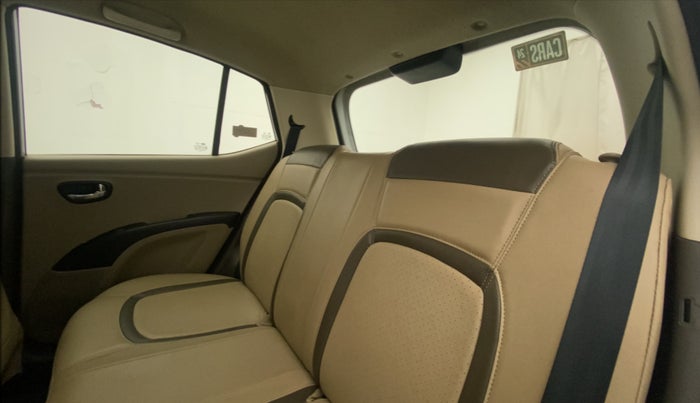 2014 Hyundai i10 SPORTZ 1.1, Petrol, Manual, 58,868 km, Right Side Rear Door Cabin
