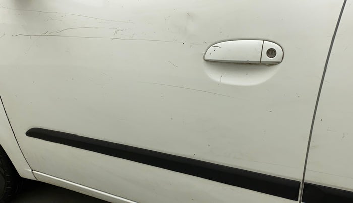 2011 Hyundai i10 MAGNA 1.1, Petrol, Manual, 51,440 km, Front passenger door - Minor scratches