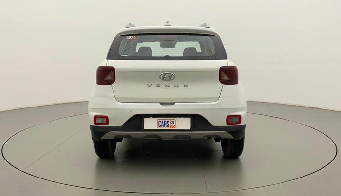2022 Hyundai VENUE S+ 1.2, Petrol, Manual, 13,575 km, Back/Rear