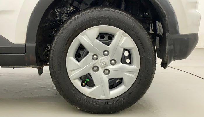 2022 Hyundai VENUE S+ 1.2, Petrol, Manual, 13,575 km, Left Rear Wheel