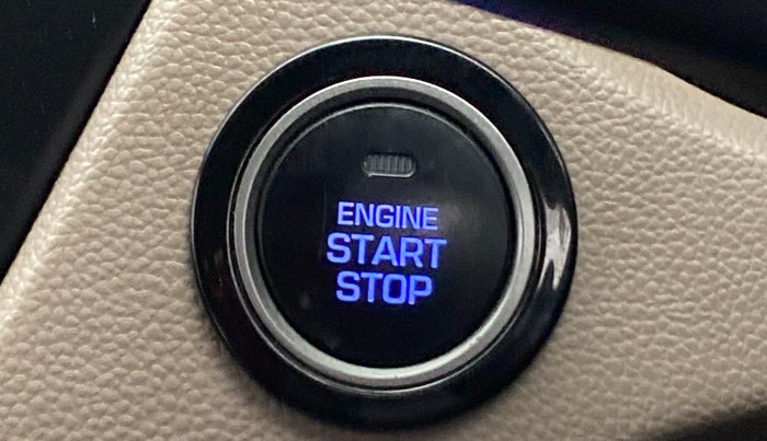 2015 Hyundai Elite i20 SPORTZ (O) 1.2, Petrol, Manual, 64,768 km, Keyless Start/ Stop Button