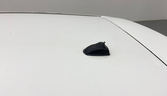 2017 Hyundai Elite i20 SPORTZ 1.2, Petrol, Manual, 55,563 km, Roof - Antenna has minor damage