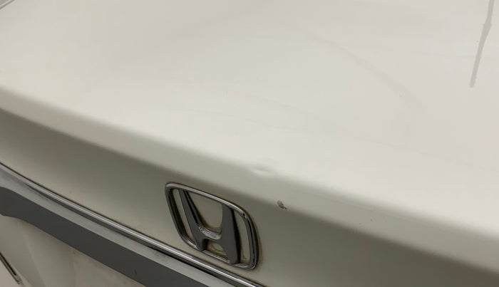 2015 Honda Amaze 1.2L I-VTEC VX, CNG, Manual, 64,541 km, Dicky (Boot door) - Slightly dented