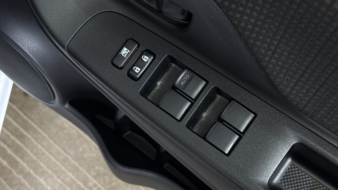 2019 Toyota Yaris Ascent, Automatic, 47280 km, Drivers Side Door Panel Controls