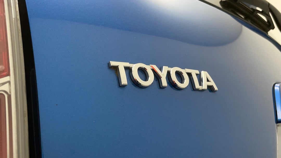 Badge (Boot Left Side)