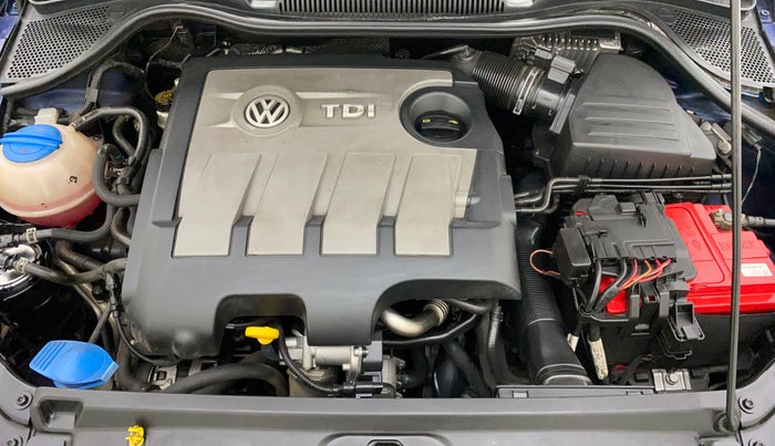 2014 Volkswagen Vento HIGHLINE DIESEL 1.6, Diesel, Manual, 71,309 km, Open Bonet