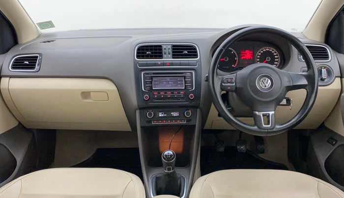 2014 Volkswagen Vento HIGHLINE DIESEL 1.6, Diesel, Manual, 71,309 km, Dashboard