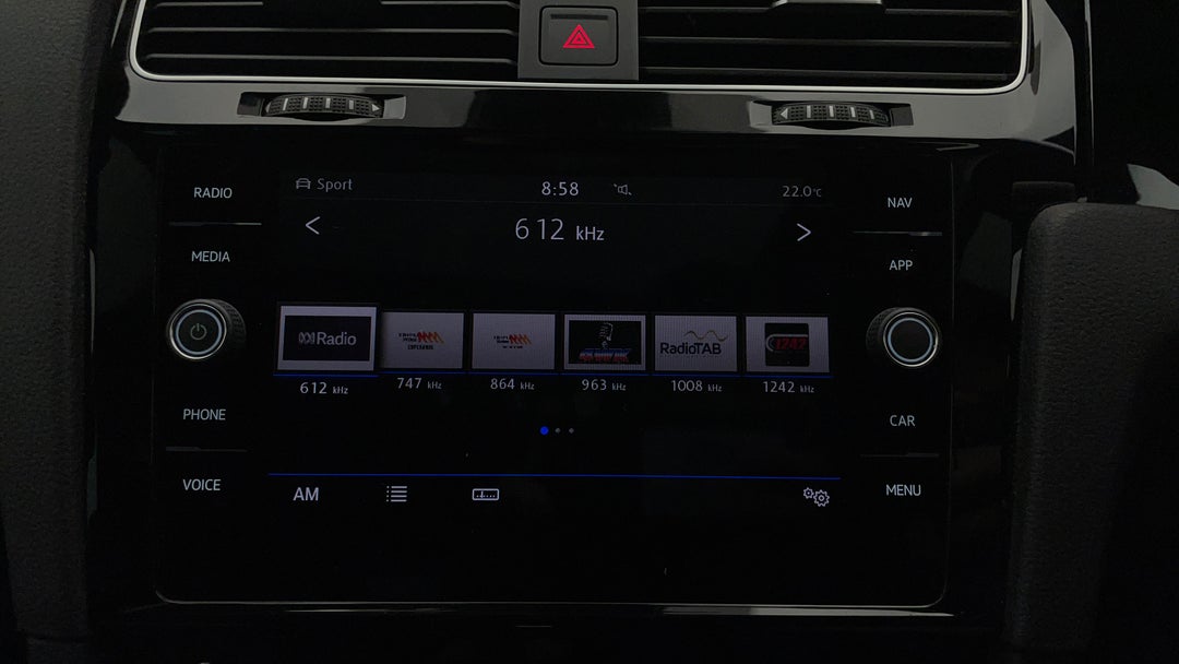 2020 Volkswagen Golf 110 Tsi Highline, Automatic, 62468 km, Infotainment System