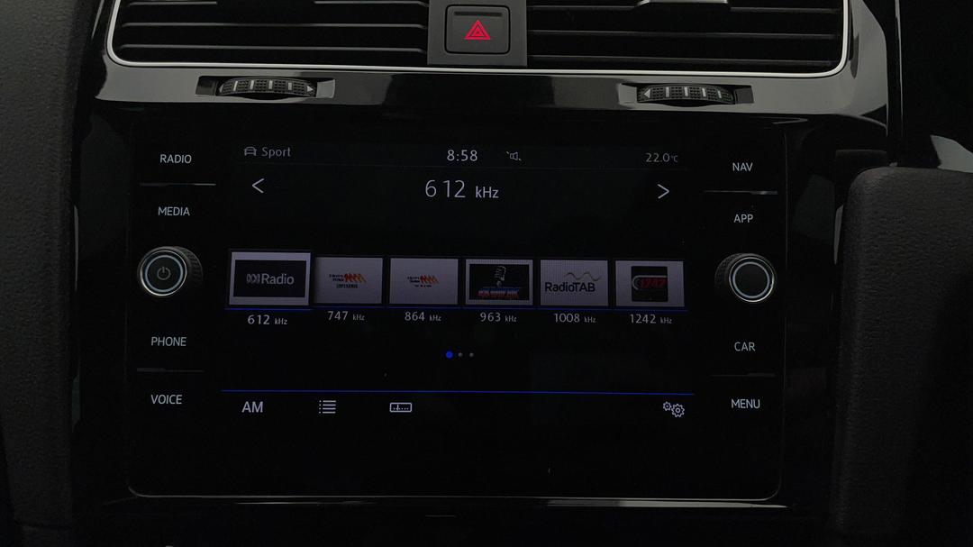 2020 Volkswagen Golf 110 Tsi Highline, Automatic, 62468 km, Infotainment System