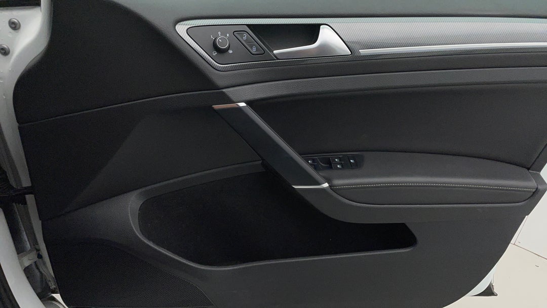 2020 Volkswagen Golf 110 Tsi Highline, Automatic, 62468 km, Speaker View