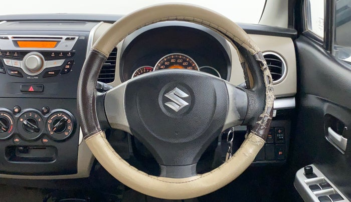 2015 Maruti Wagon R 1.0 VXI, Petrol, Manual, 75,920 km, Steering wheel - Steering cover is minor torn