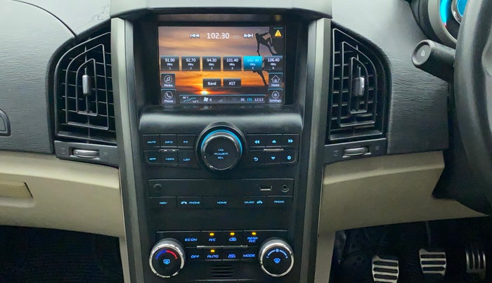 2016 Mahindra XUV500 W10, Diesel, Manual, 76,295 km, Air Conditioner