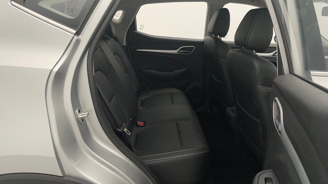 2024 MG ZS Excite, Automatic, 4112 km, Right Side Rear Door Cabin View