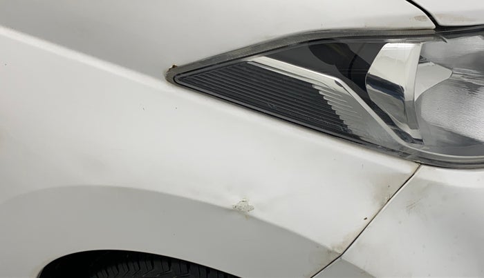 2018 Datsun Redi Go S 1.0 AMT, Petrol, Automatic, 27,219 km, Right fender - Slightly dented