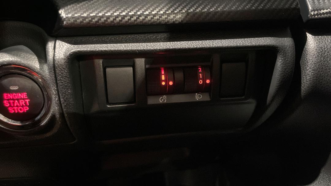 2024 Subaru Crosstrek AWD 2.0l, Automatic, 49424 km, Utility Switches/Buttons
