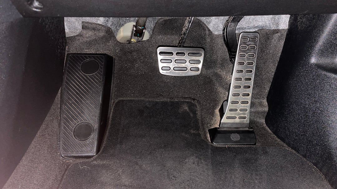 Pedals and Footmat