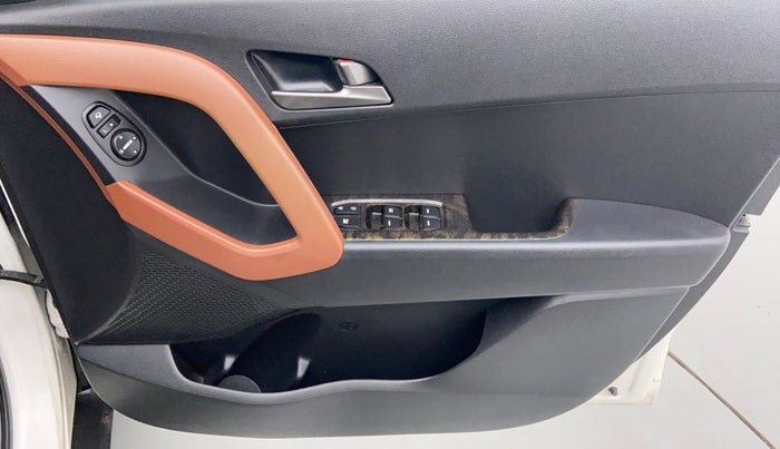 2016 Hyundai Creta 1.6 SX PLUS AUTO PETROL, Petrol, Automatic, 39,166 km, Driver Side Door Panels Control