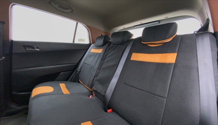 2016 Hyundai Creta 1.6 SX PLUS AUTO PETROL, Petrol, Automatic, 39,166 km, Right Side Rear Door Cabin