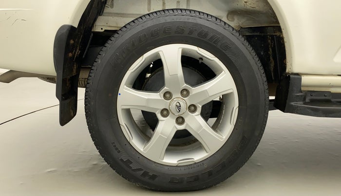 2017 Mahindra Scorpio S11 2WD, Diesel, Manual, 33,074 km, Right Rear Wheel