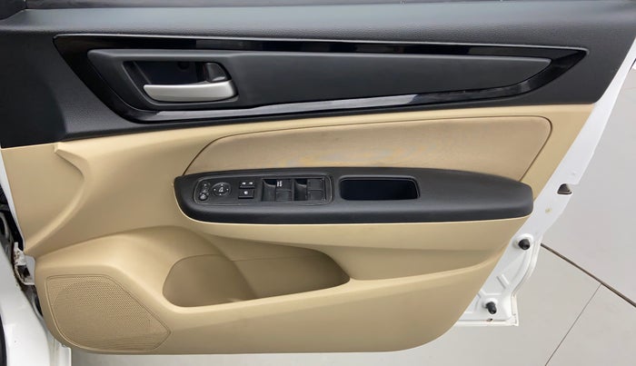 2018 Honda Amaze 1.2 V CVT I VTEC, Petrol, Automatic, 11,852 km, Driver Side Door Panels Controls