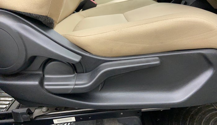 2018 Honda Amaze 1.2 V CVT I VTEC, Petrol, Automatic, 11,852 km, Driver Side Adjustment Panel