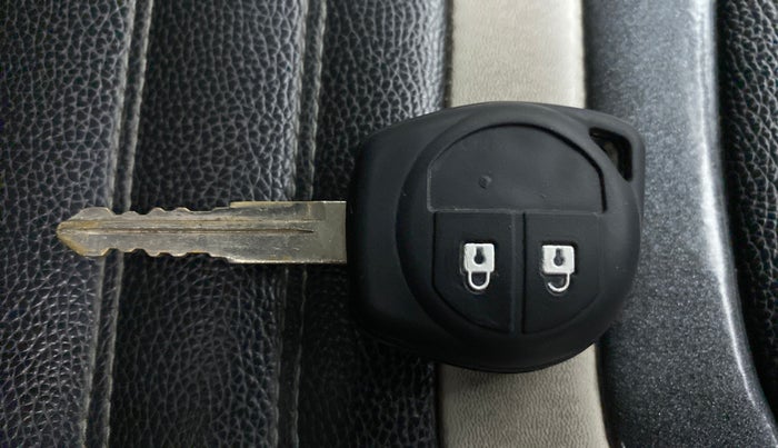 2018 Maruti Vitara Brezza VDI, Diesel, Manual, 48,627 km, Lock system - Remote key not functional