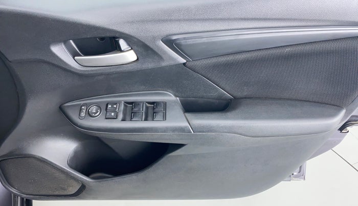 2017 Honda WR-V 1.2 i-VTEC S MT, Petrol, Manual, 39,333 km, Driver Side Door Panels Control