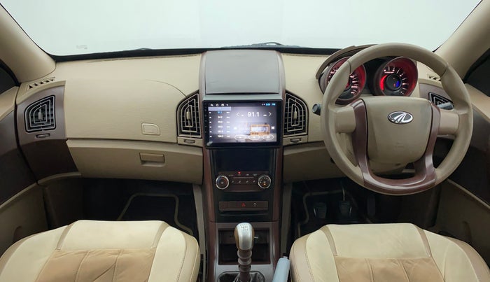 2015 Mahindra XUV500 W4, Diesel, Manual, Dashboard