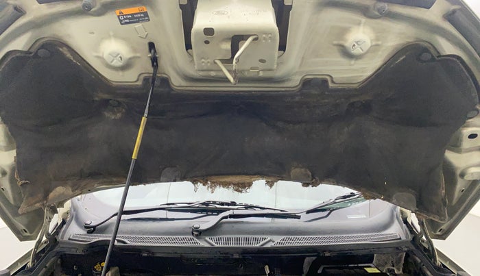 2014 Ford Ecosport TITANIUM 1.5L PETROL, Petrol, Manual, 98,466 km, Bonnet (hood) - Insulation cover has minor damage