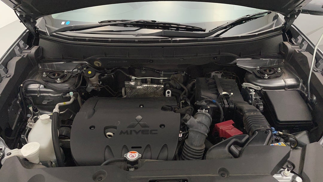 Open Bonnet (Engine)