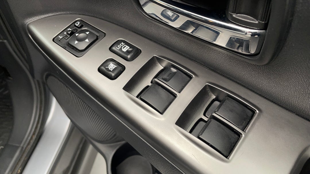 Drivers Side Door Panel Controls