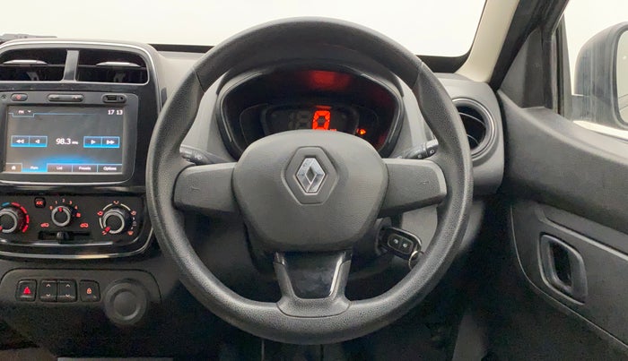 2017 Renault Kwid RXT 0.8, Petrol, Manual, 80,114 km, Steering Wheel Close Up