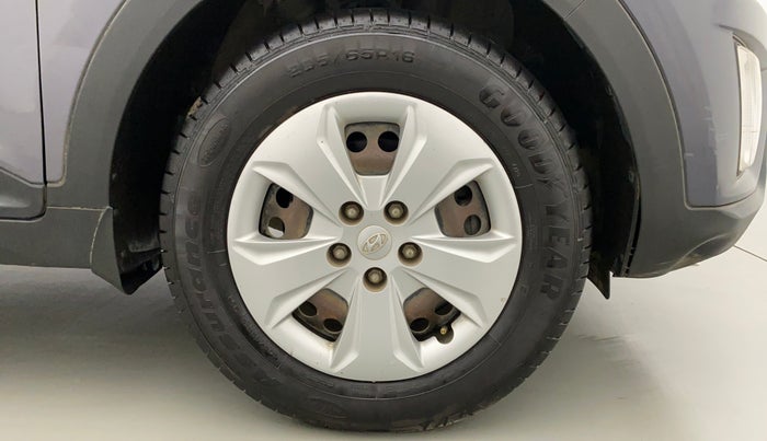 2015 Hyundai Creta S 1.6 PETROL, Petrol, Manual, 72,541 km, Right Front Wheel