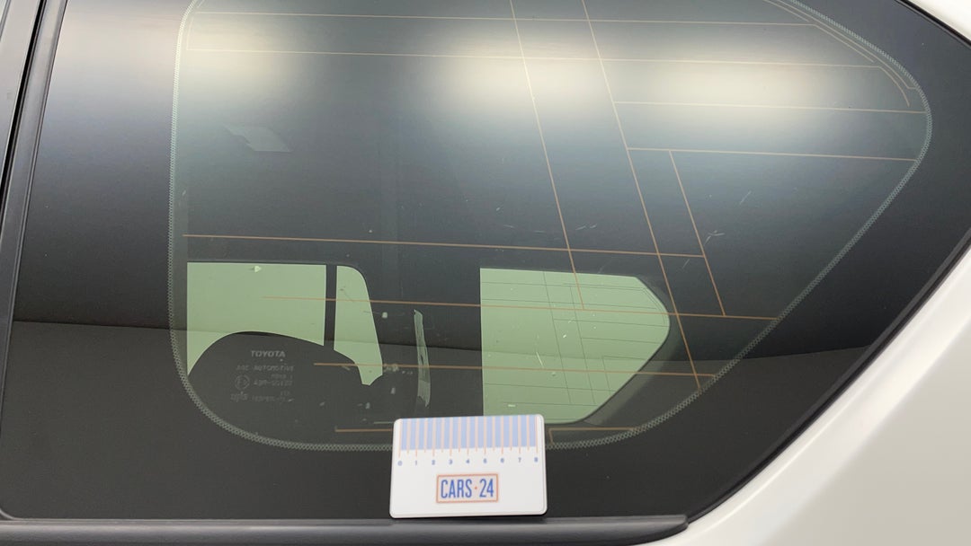 Window Glass Rear LHS Tinting Scratched